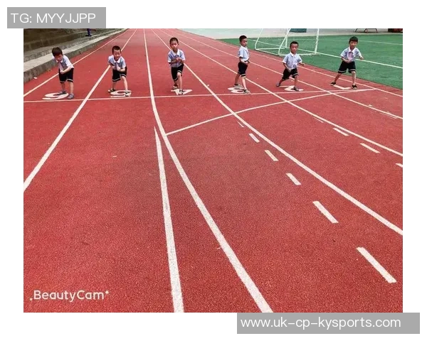 我的足球伙伴与我共同追逐梦想的快乐时光